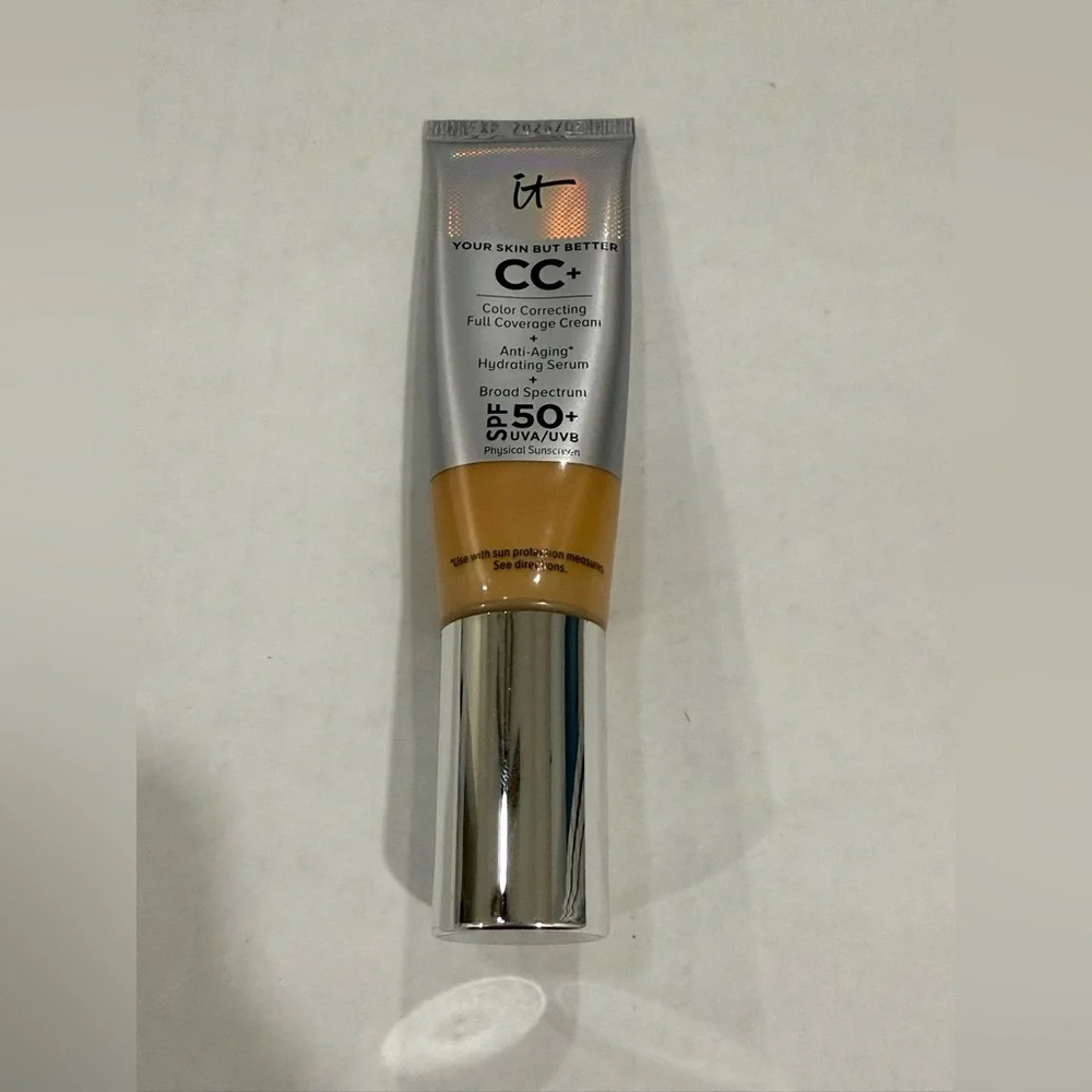 IT Cosmetics Your Skin But Better‎ CC+ Cream Full Coverage SPF 50+ Anti-Aging
